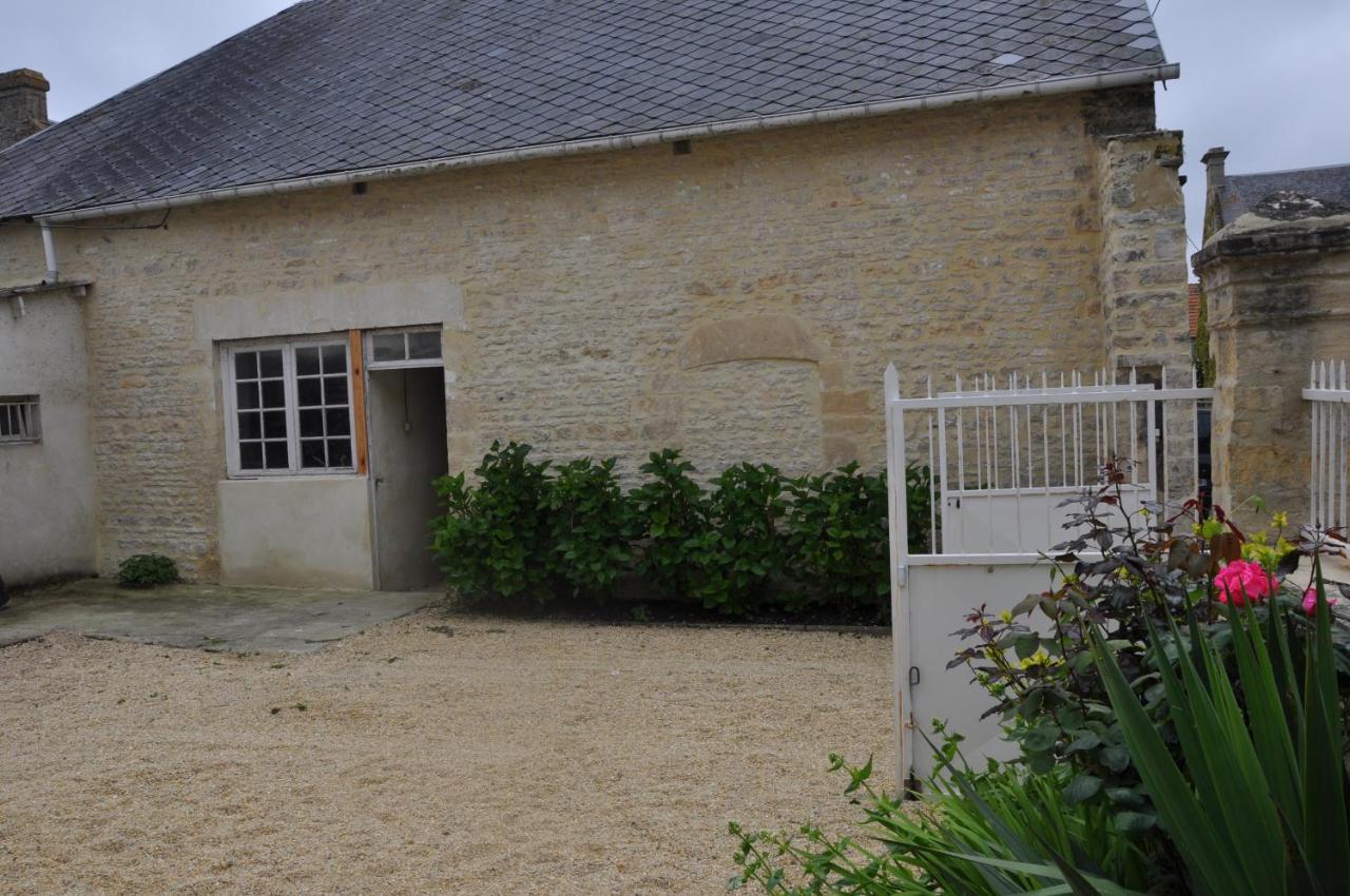 Le Petit Clos Du Bessin Longues-sur-Mer Exterior foto
