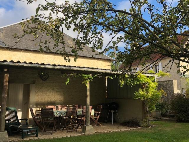 Le Petit Clos Du Bessin Longues-sur-Mer Exterior foto