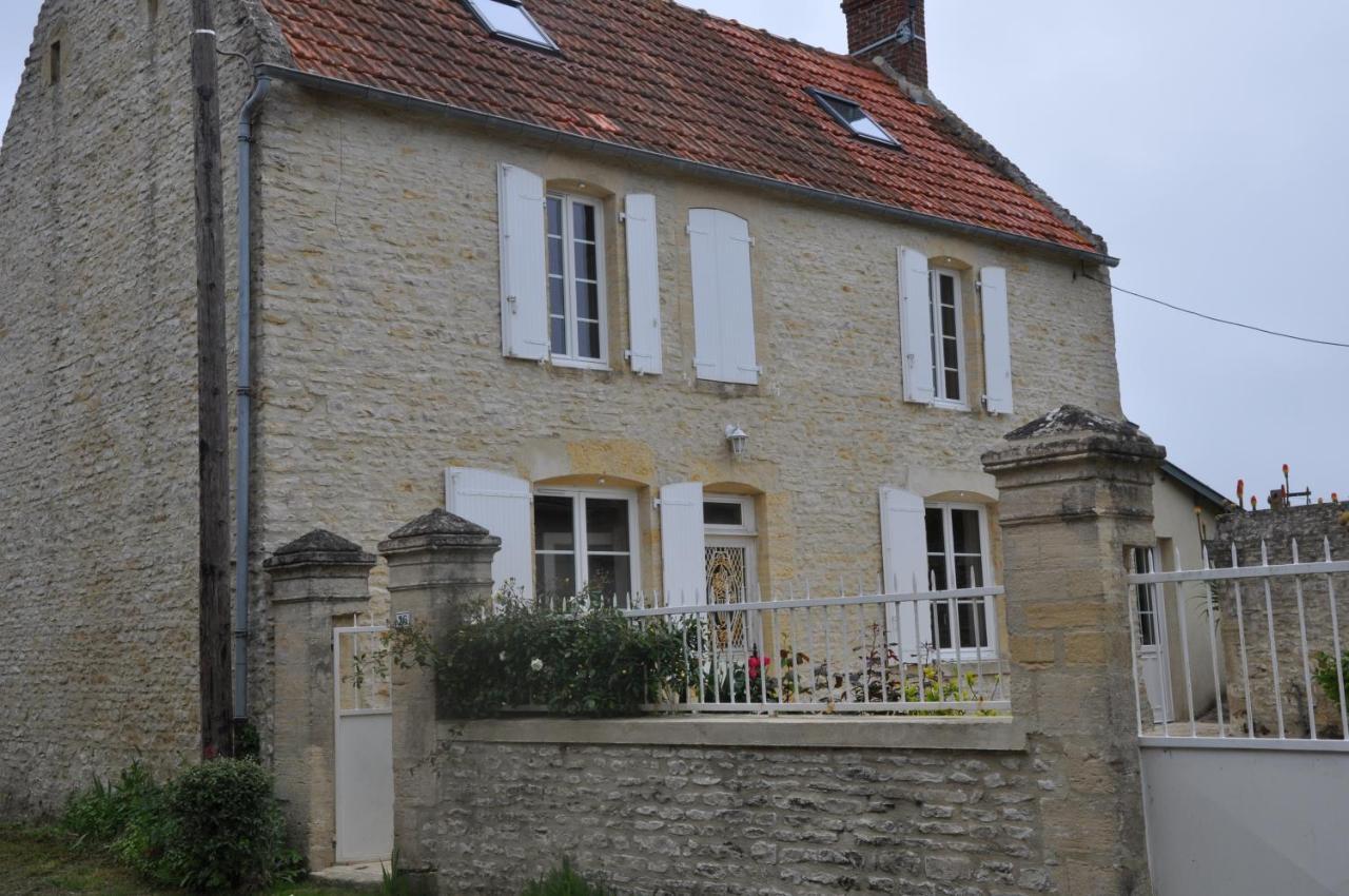 Le Petit Clos Du Bessin Longues-sur-Mer Exterior foto